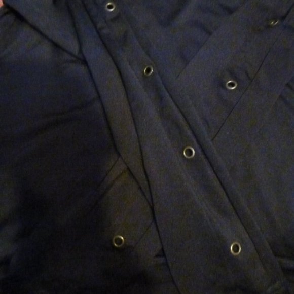 Gorgeous Black Elastic Sweater – French-Inspired Style (Petite Small) - Picture 5 of 6